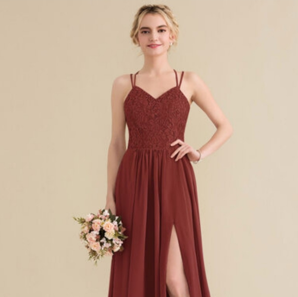 Bridesmaid's / Prom / Formal Dress Size 2 (NWOT)